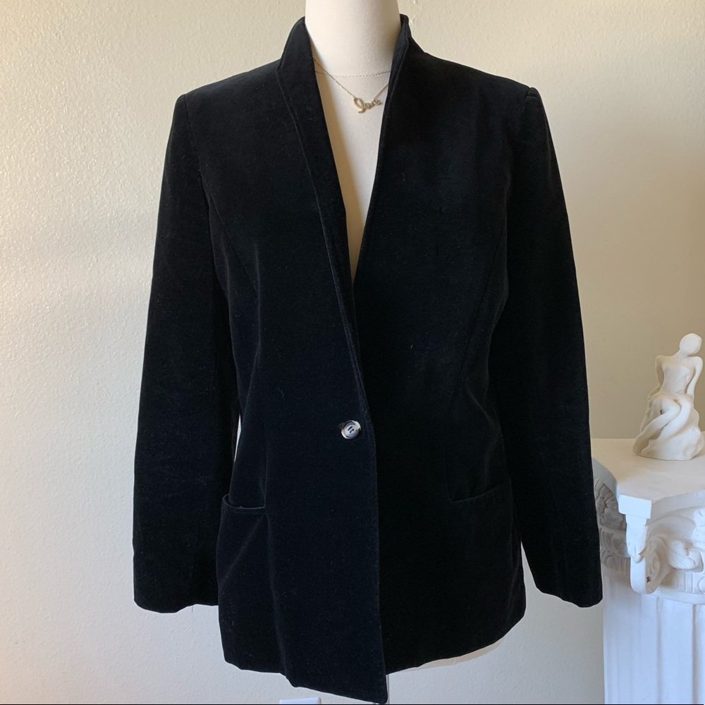 Carlisle couture designer velvet blazer!